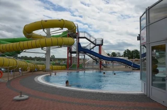 Termy Uniejów czy można płacić bonem turystycznym? Sprawdź szczegóły